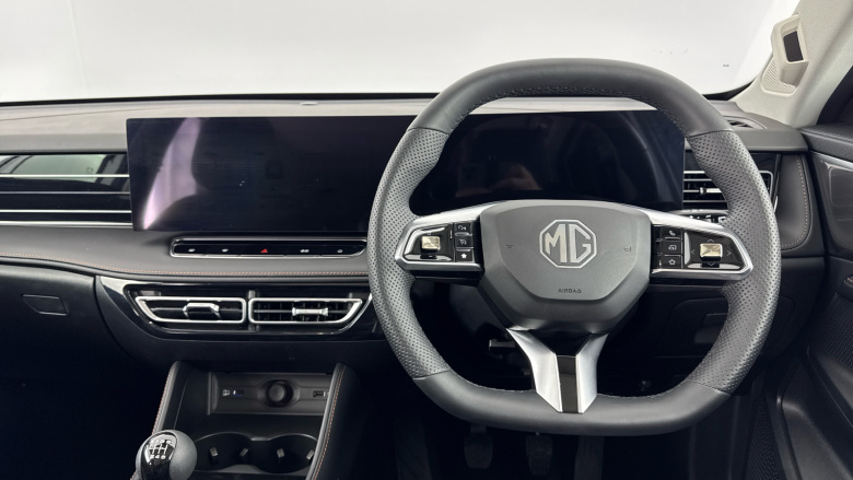 MG HS 1.5 T-GDI Trophy 5dr Petrol Hatchback